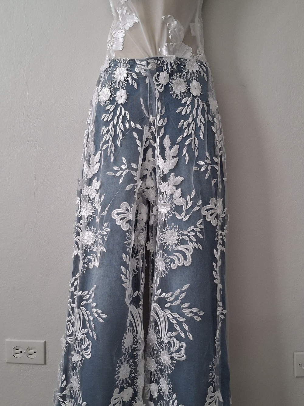 White Floral Lace Overlay Wide-Leg Pants - Women's